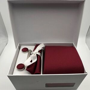 Stylish Red Tie and Cufflinks Gift Set